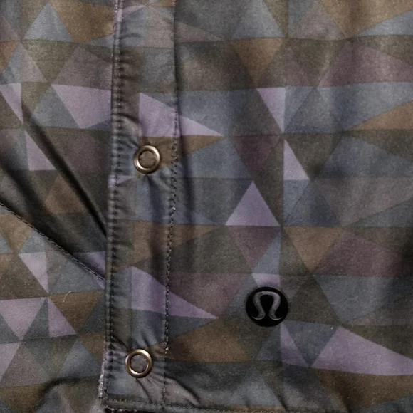 Lululemon down wrap - Picture 3 of 5